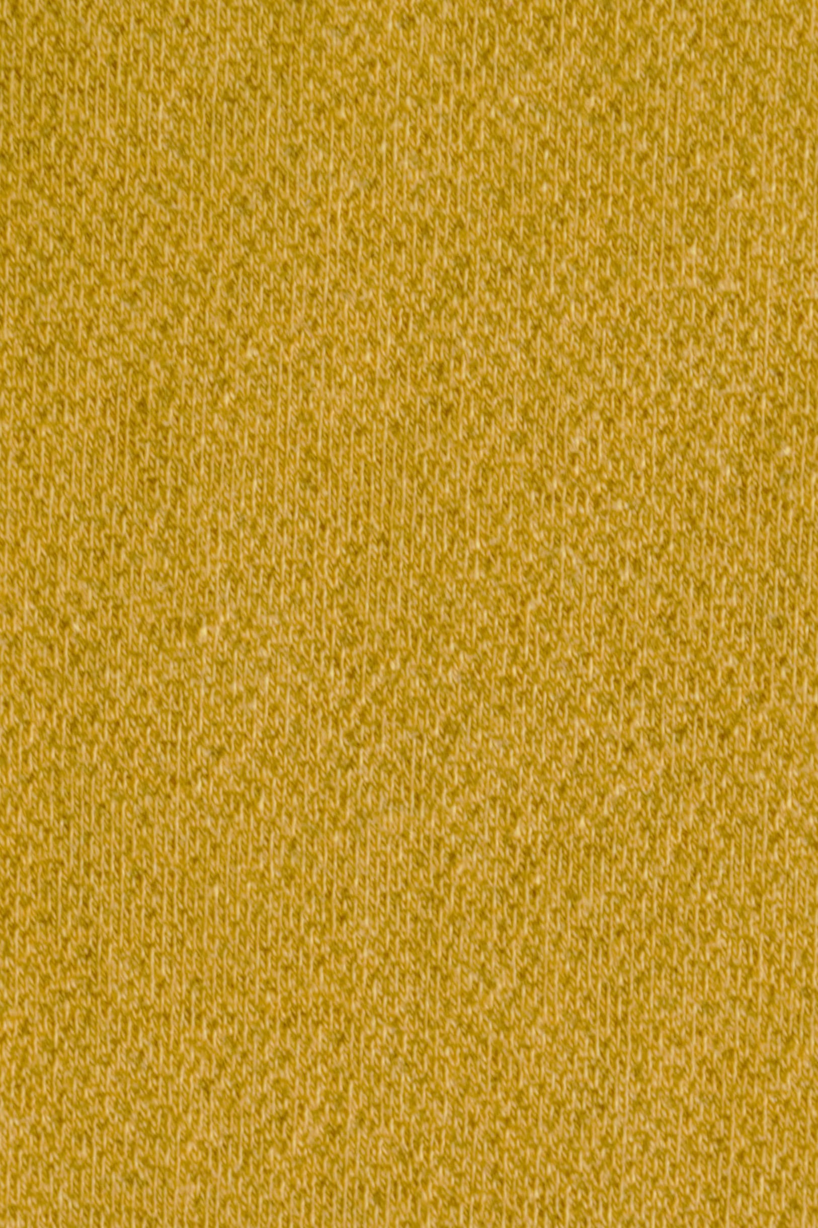 AMARELO MORADA