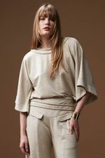 blusa-de-moletom-oversized-manga-morcego