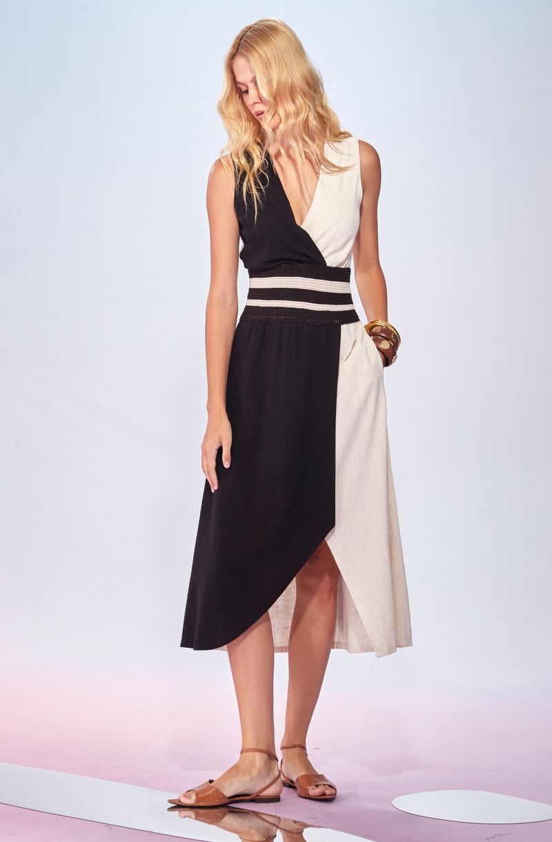 Vestido-Midi-Transpassado-Branco-e-Preto-Carol---