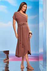 vestido-midi-de-viscolinho-de-um-ombro-so-com-detalhes-em-pesponto-e-cinto.-